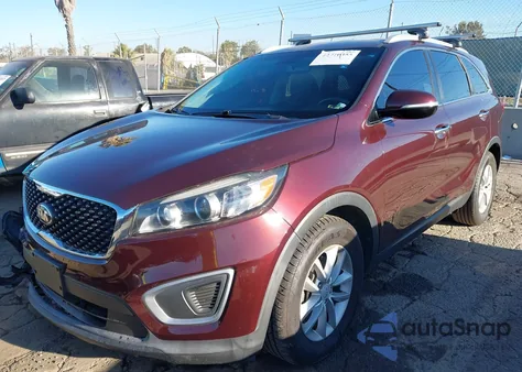 2018 Kia Sorento 2.4L Lx z USA, uszkodzony, nr VIN 5XYPG4A32JG349182